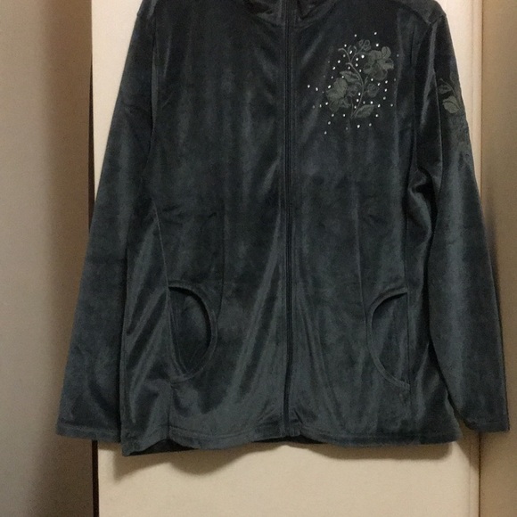 Velour 2 piece Set - Picture 12 of 13